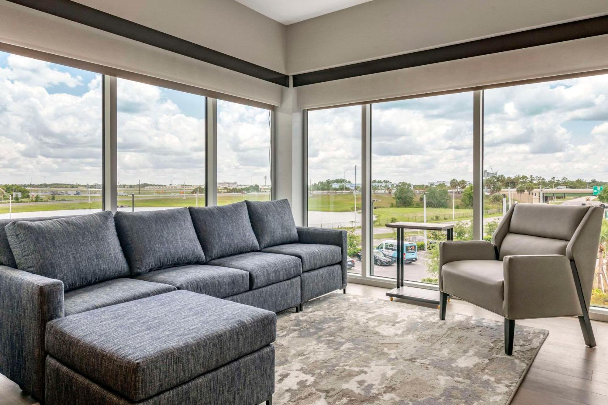 Cambria Hotel Orlando Airport Kültér fotó